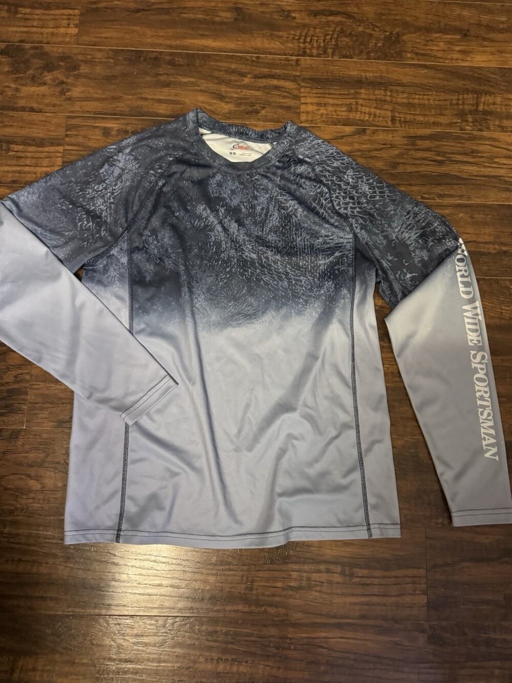 World Wide Sportsman Men's M Lightweight Polyester Fishing Logo Tee Gray